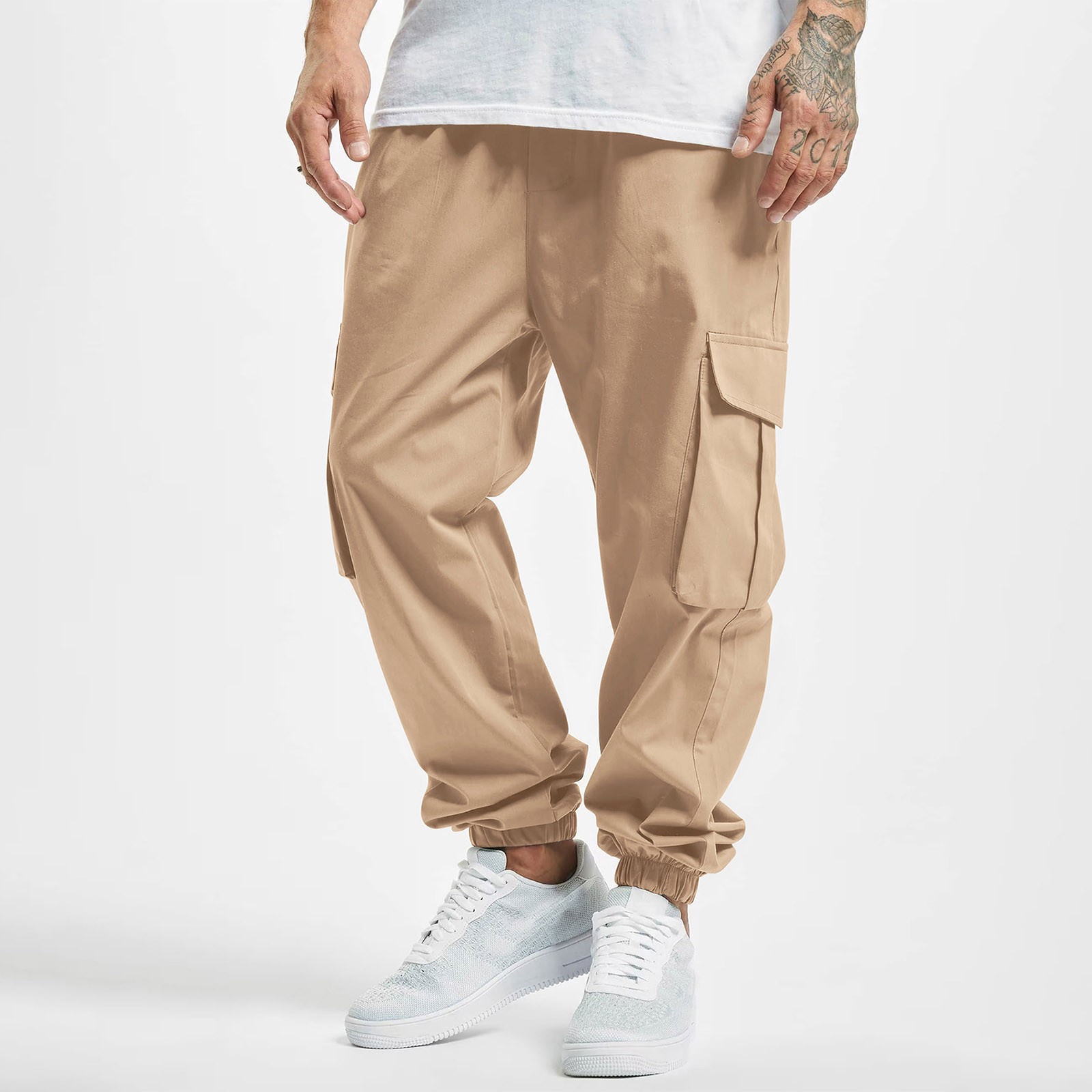 thumbnail image 4 of Pantalones cargo de color liso para hombre, aptos para todas las estaciones, con bolsillos. Mono deportivo informal de poliéster., 4 of 8